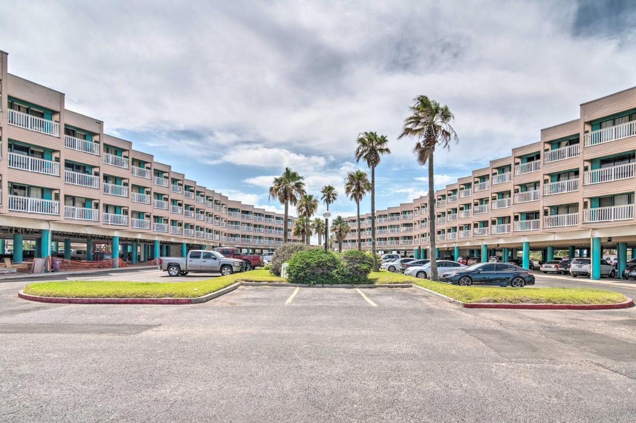 Beachfront Corpus Christi Condo With Arcade Room! Екстериор снимка